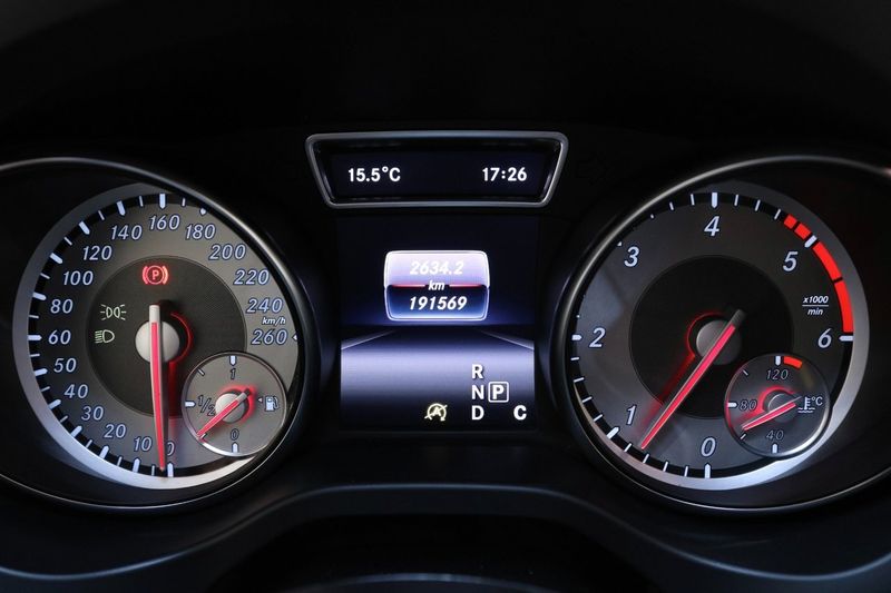 Mercedes CLA220 bild 21