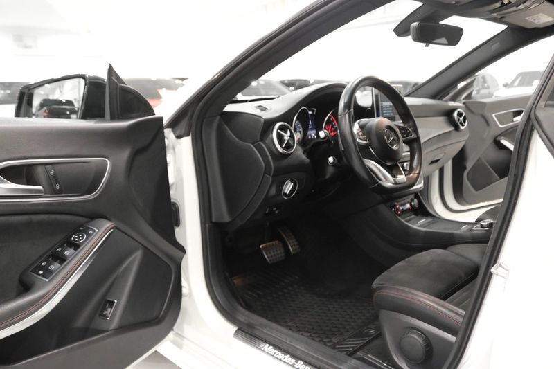 Mercedes CLA220 bild 11