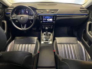 Skoda Superb bild 8