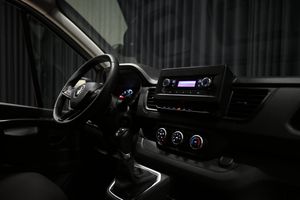 Renault Trafic bild 26