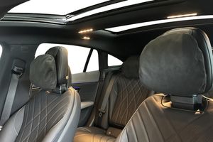 Mercedes EQS500 SUV bild 24