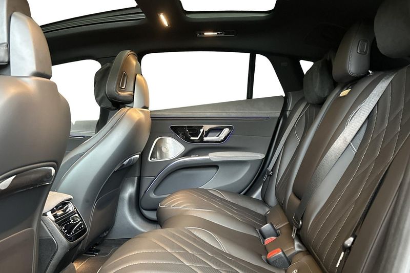 Mercedes EQS500 SUV bild 10