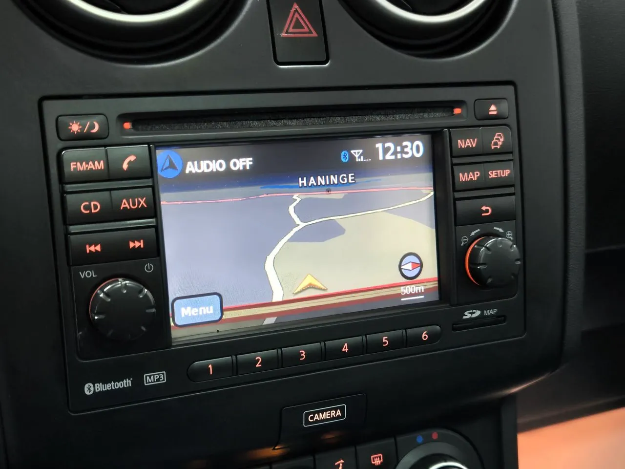 Vehicle image 16