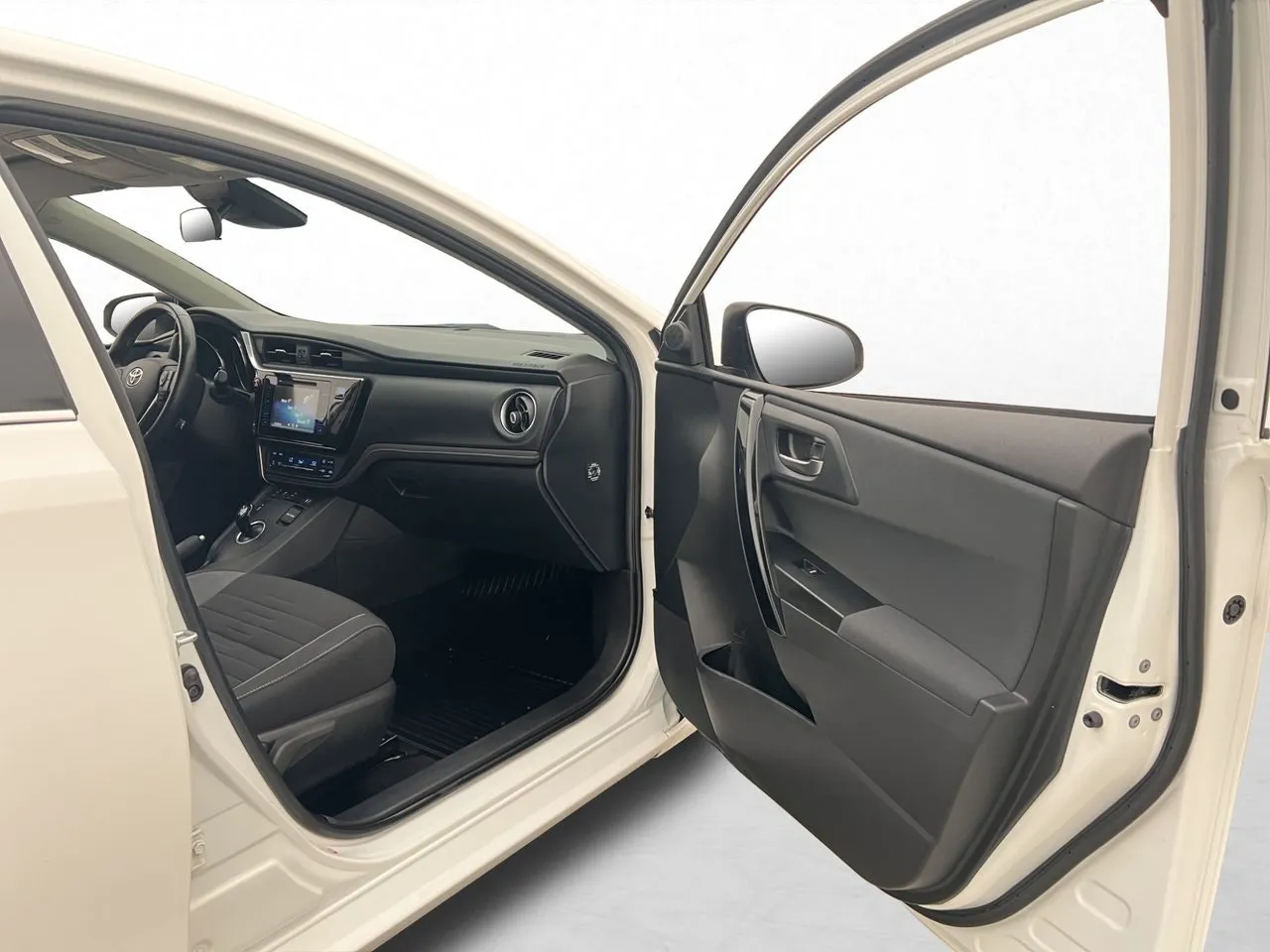 Vehicle image 21