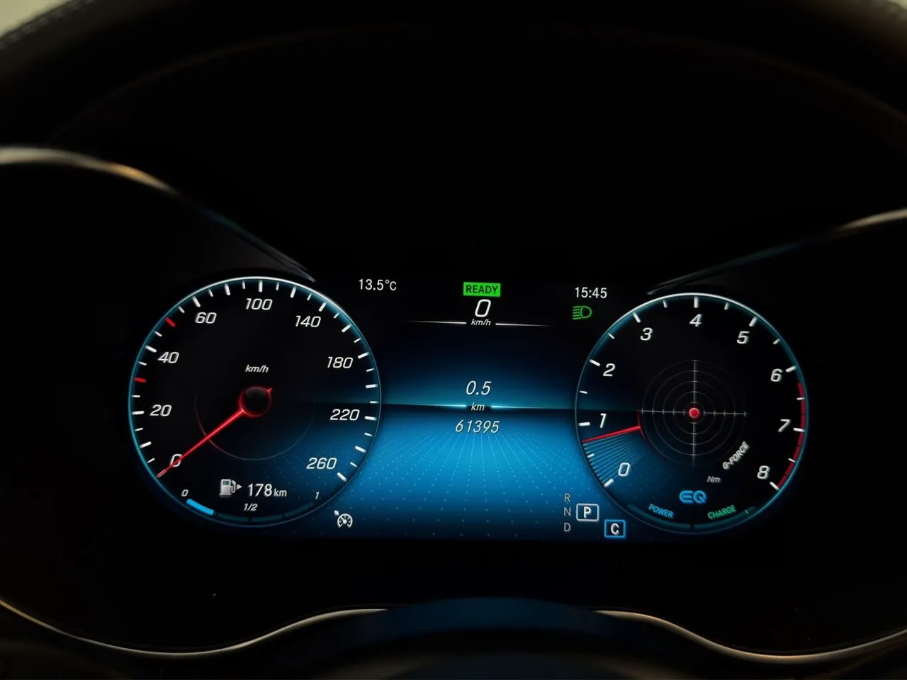 Vehicle image 14