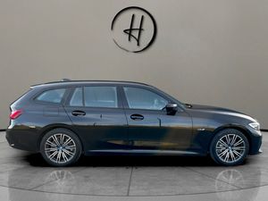BMW 330 bild 9