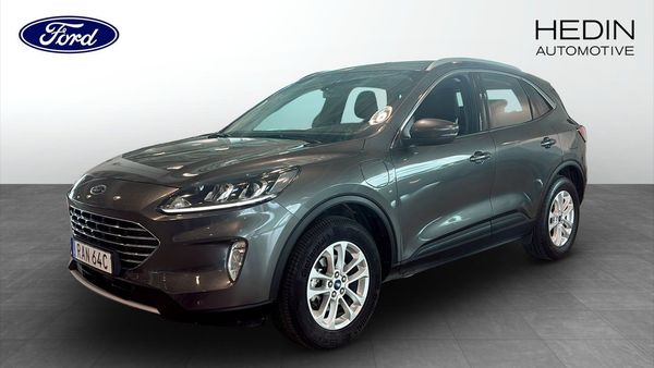 Ford Kuga Titanium PHEV / Vinter Pkt. / 0,95% Ränta - 2023