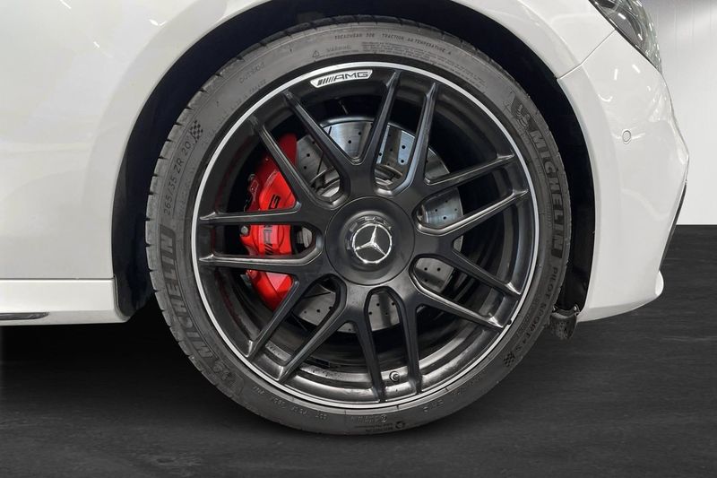 Mercedes E63 AMG bild 23