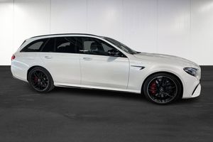 Mercedes E63 AMG bild 2