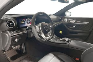 Mercedes E63 AMG bild 8