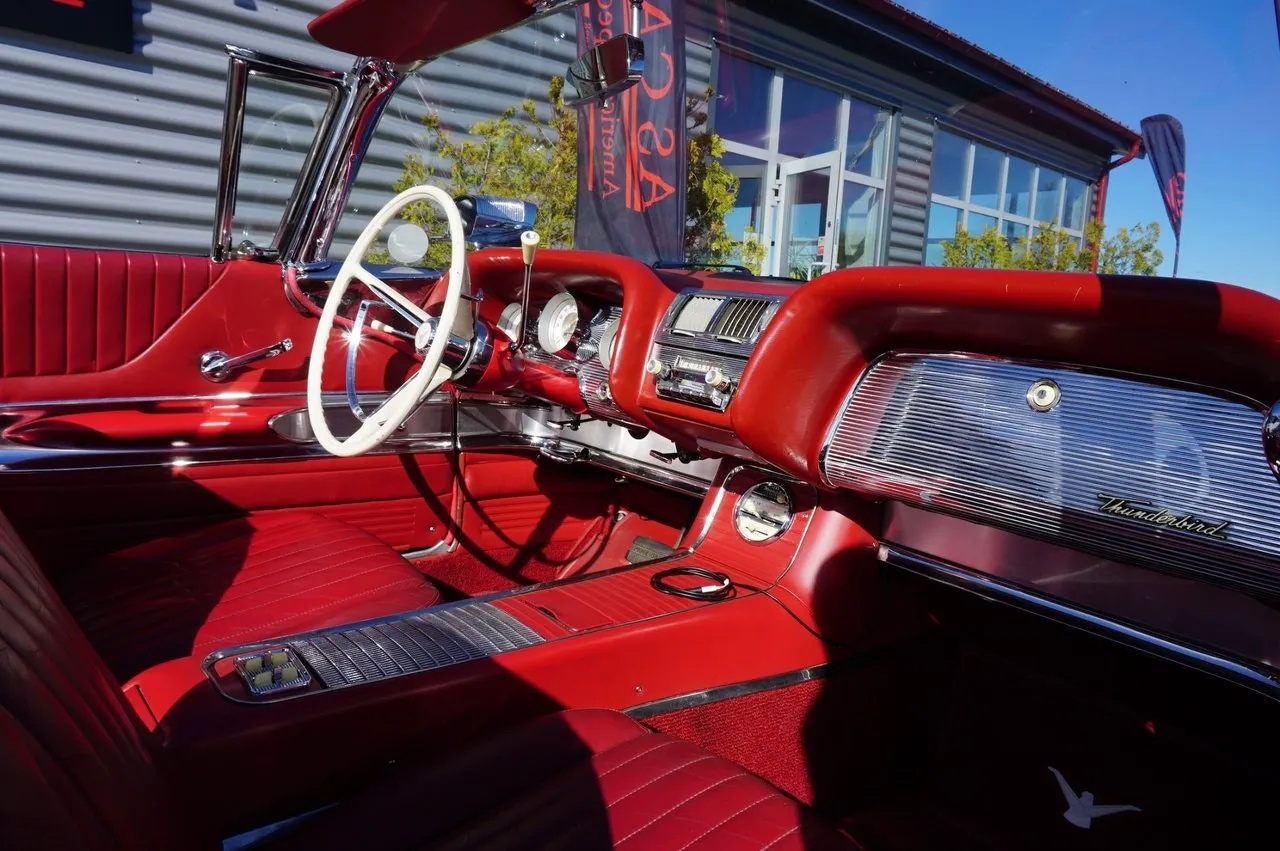 Vehicle image 21