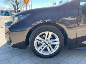 Suzuki Swace bild 9