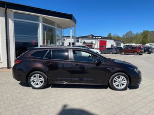 Suzuki Swace bild 4