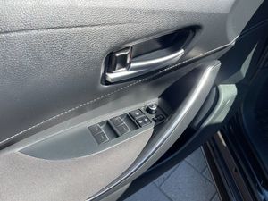Suzuki Swace bild 12