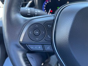 Suzuki Swace bild 27