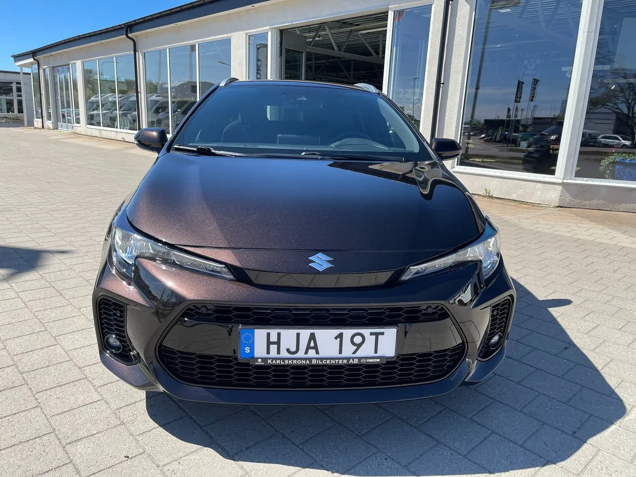 Vehicle image 2