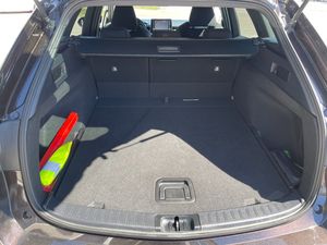 Suzuki Swace bild 17