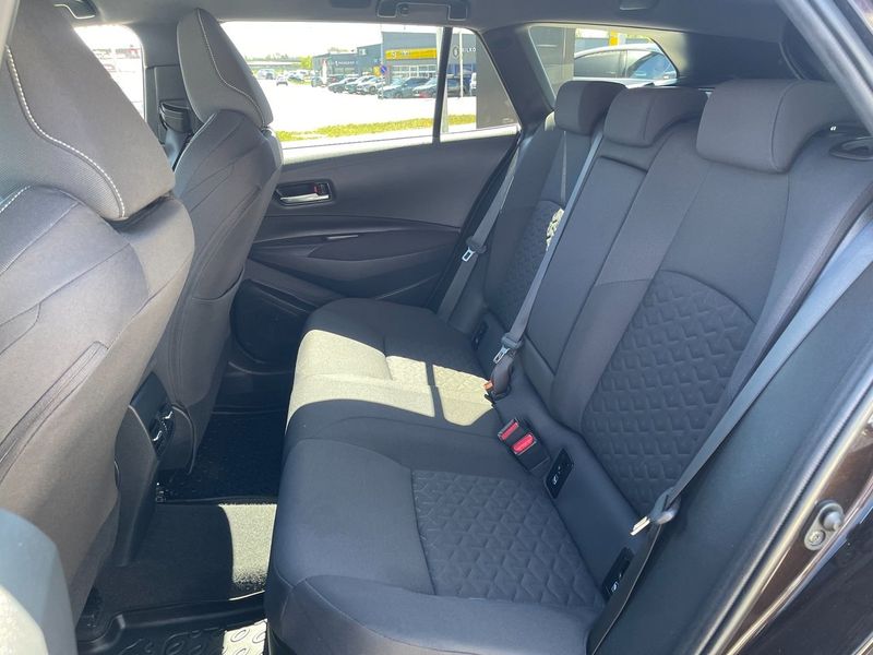 Suzuki Swace bild 15