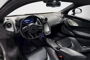 McLaren GT bild 12