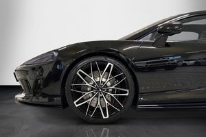 McLaren GT bild 24