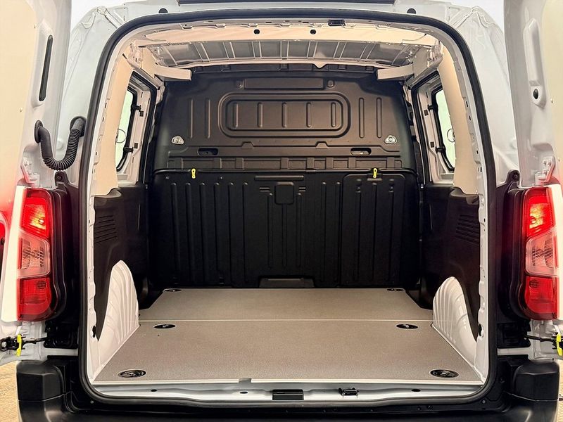 Fiat E-Doblo bild 14