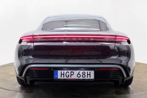 Porsche Taycan bild 8