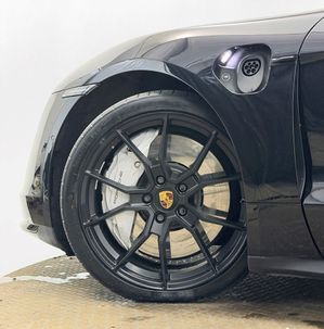 Porsche Taycan bild 12