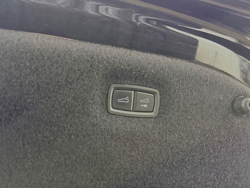 Porsche Taycan bild 38