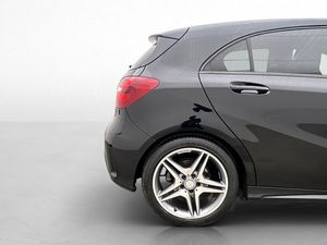 Mercedes A180 bild 30