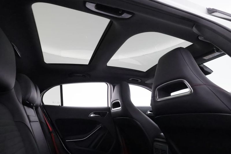 Mercedes GLA220 bild 20