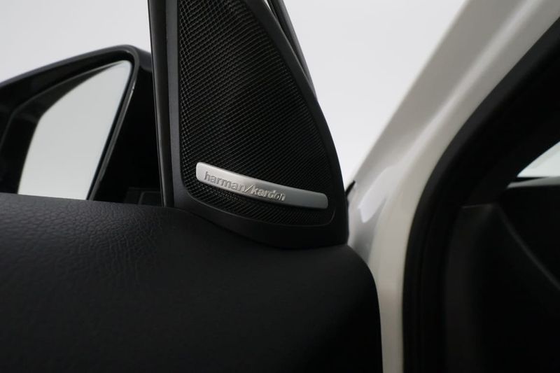Mercedes GLA220 bild 27