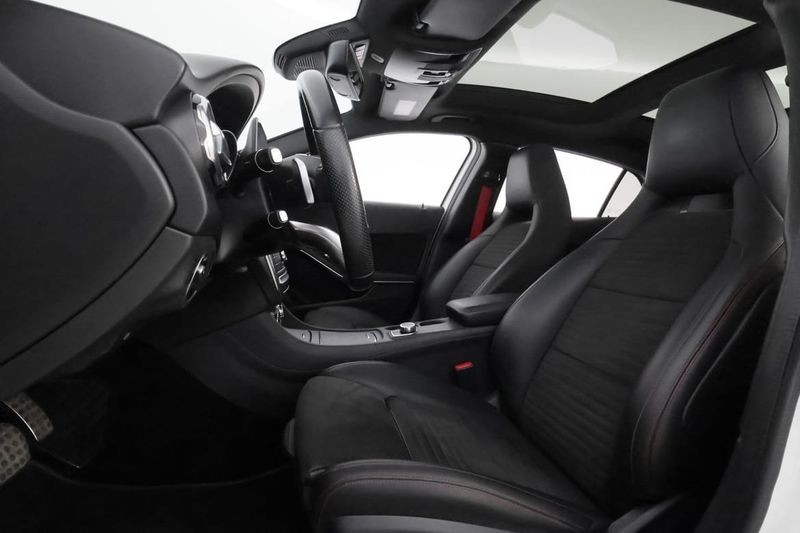 Mercedes GLA220 bild 11
