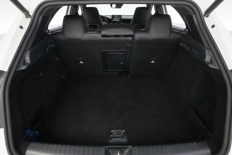 Mercedes GLA220 bild 8