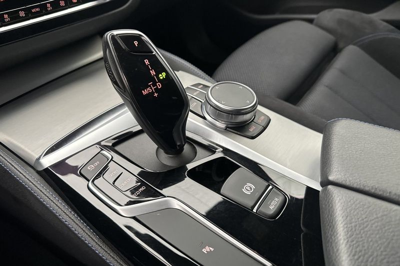 BMW 520 bild 23