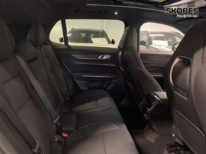 Lynk & Co 01 bild 9
