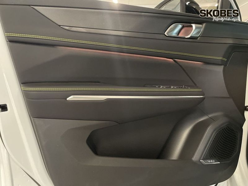 Lynk & Co 01 bild 14