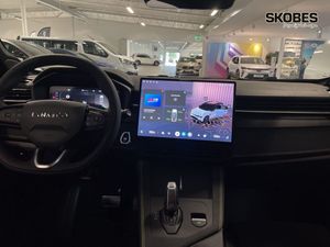 Lynk & Co 01 bild 11