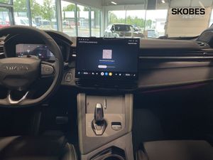 Lynk & Co 01 bild 11