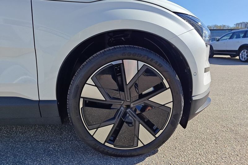 Volvo EX30 bild 11