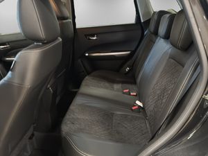 Suzuki Vitara bild 9