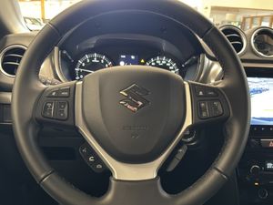 Suzuki Vitara bild 15