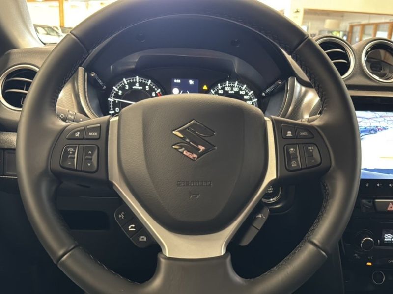 Suzuki Vitara bild 15