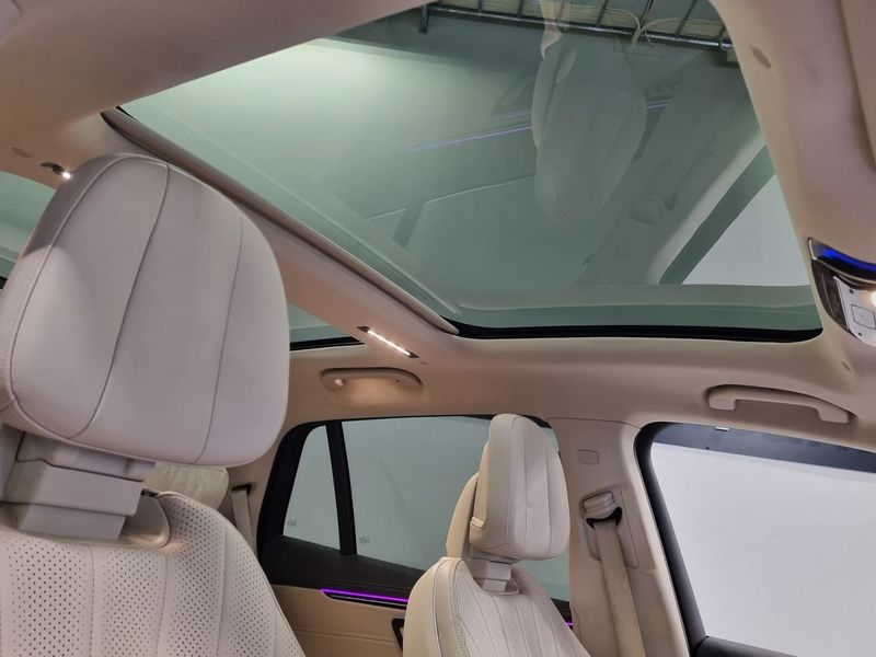 Mercedes EQS450 SUV bild 10