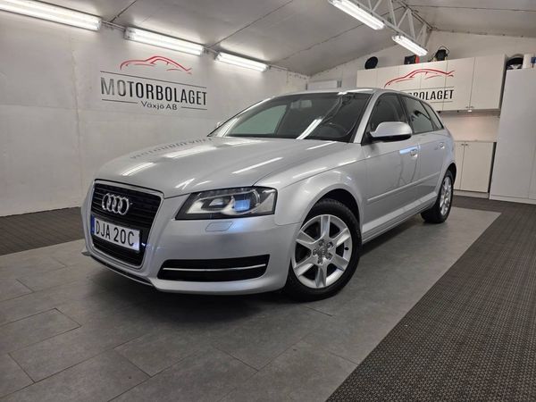 Audi A3 1.6 TDI Man*2011* Atraktor - 