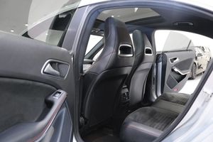 Mercedes CLA220 bild 19