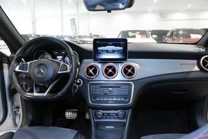 Mercedes CLA220 bild 16