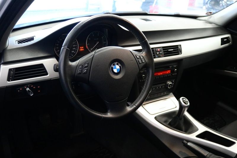BMW 318 bild 10