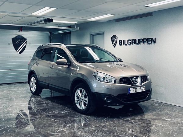 Nissan Qashqai+2 2.0 140hk 7 Sitsig|Motorvärmare|Panorama| - 2011
