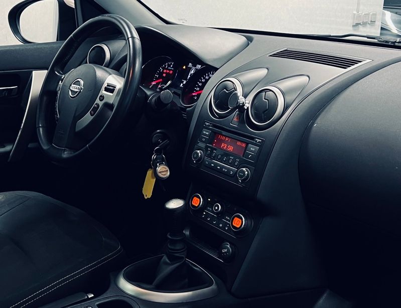 Nissan Qashqai+2 bild 10