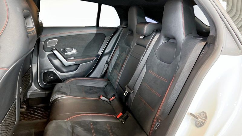 Mercedes CLA220 bild 5